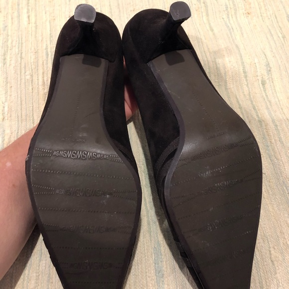 Brown Stuart Weitzman pumps - Picture 3 of 8